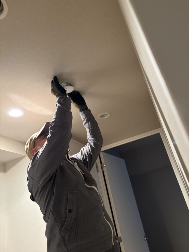 住宅への非常照明設置工事【株式会社タケダ防災】