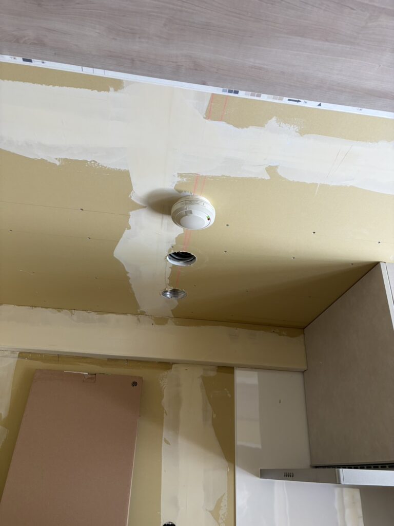 リフォーム工事に伴うガス警報器新設・インターホン移設の電気工事【株式会社タケダ防災】